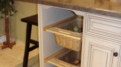 Wood Kitchen Cabinets